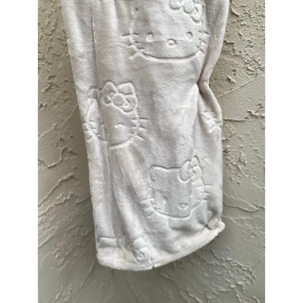 Hello Kitty Embossed Plush Throw Blanket 50x70 Soft Champagne